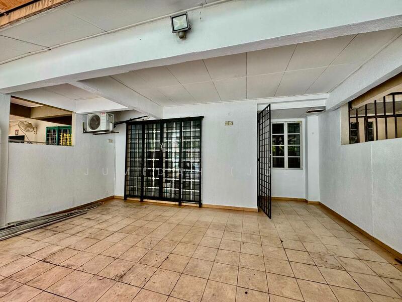 REFURBISHED & RENOVATED 35% Below Market Value Double Storey Tasik Prima @ Puchong below MV