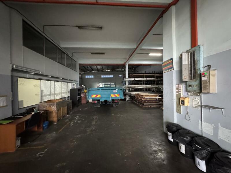 Untuk Disewa - Desa Cemerlang