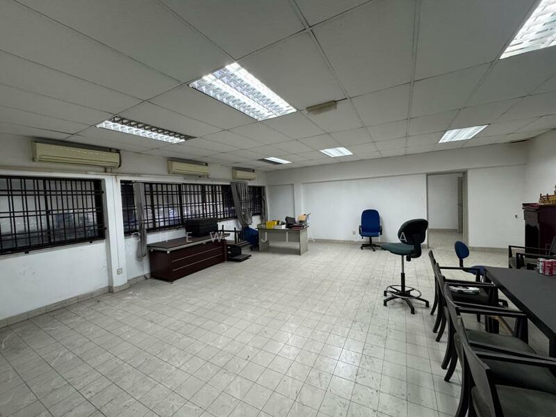 Untuk Disewa - Desa Cemerlang