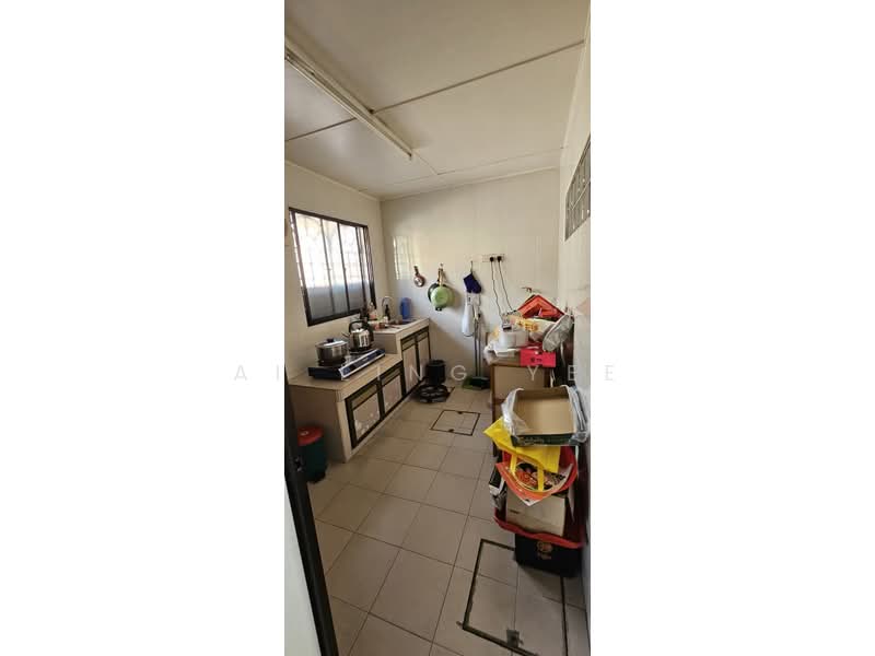 For Sale - 1-storey Terraced House at Off Jalan Meru