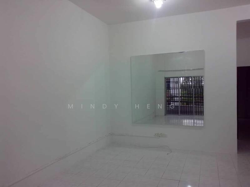 For Sale - Summer Park Townhouse @ Seri Alam