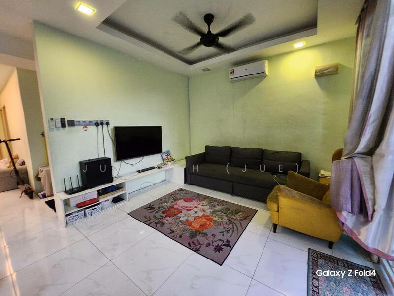 Nice Renovated & Extended Single Storey Terrace Lorong Mewah Bandar Tun Razak For Sale