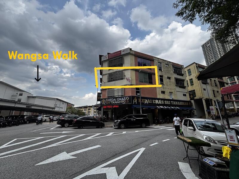 Untuk Dijual - Shop/office lot belakang Wangsa Walk Wangsa Maju. Corner unit