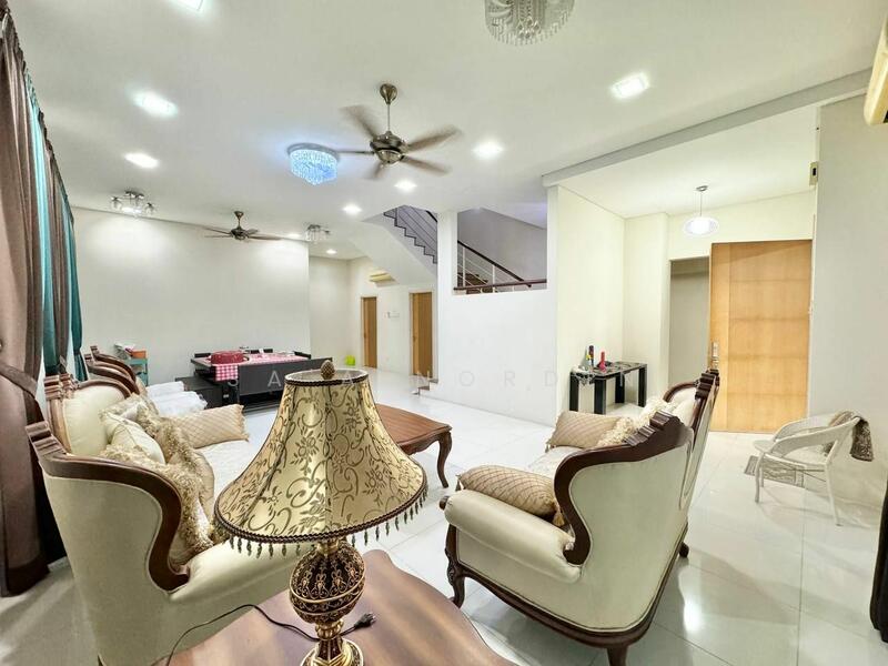 Untuk Dijual - Zero-Lot Bungalow at Seksyen 4