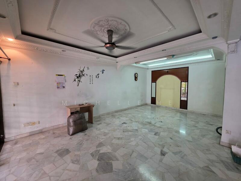 Untuk Dijual - Permas Jaya/ 2 Storey House/ For Sale