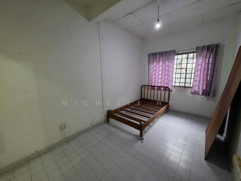 Untuk Dijual - Permas Jaya/ 2 Storey House/ For Sale