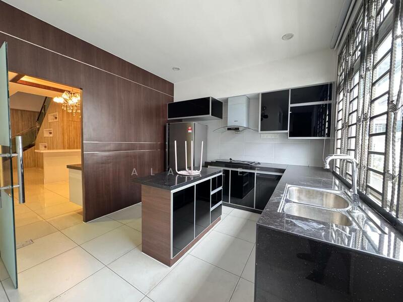 Untuk Dijual - Taman Sutera Utama