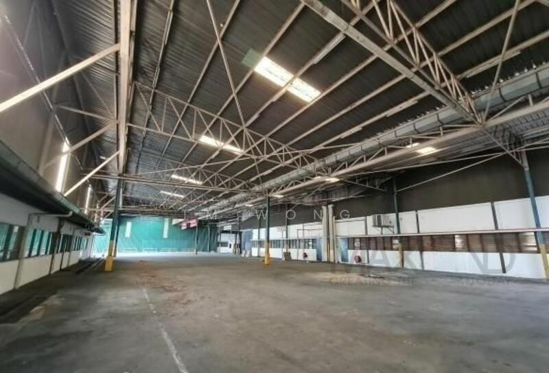 For Sale - [FREEHOLD] HUGE EXTRA LAND, 3.5 STY SEMI-D FACTORY, AXIS PREMIER INDUSTRIAL PARK, SEK 25, SHAH ALAM