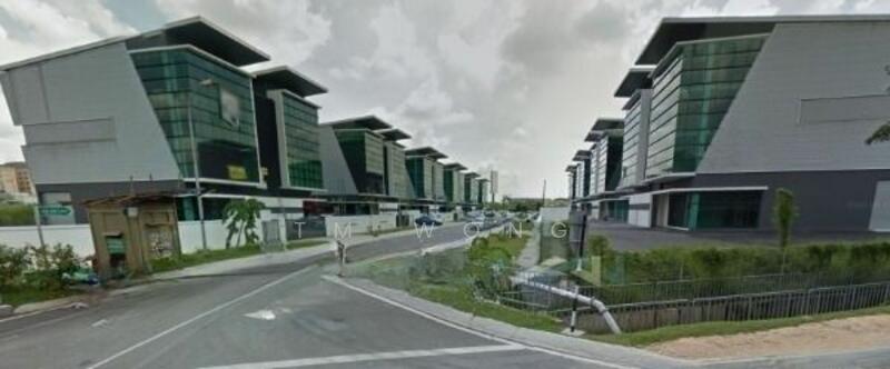 For Sale - [FREEHOLD] HUGE EXTRA LAND, 3.5 STY SEMI-D FACTORY, AXIS PREMIER INDUSTRIAL PARK, SEK 25, SHAH ALAM