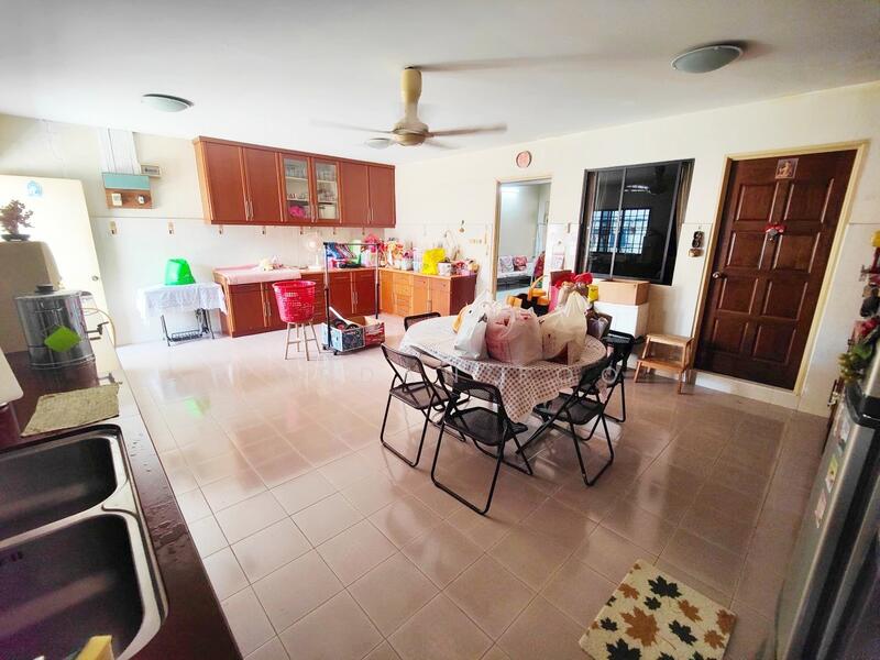 For Sale - Jalan Thorpe Taman Kennedy