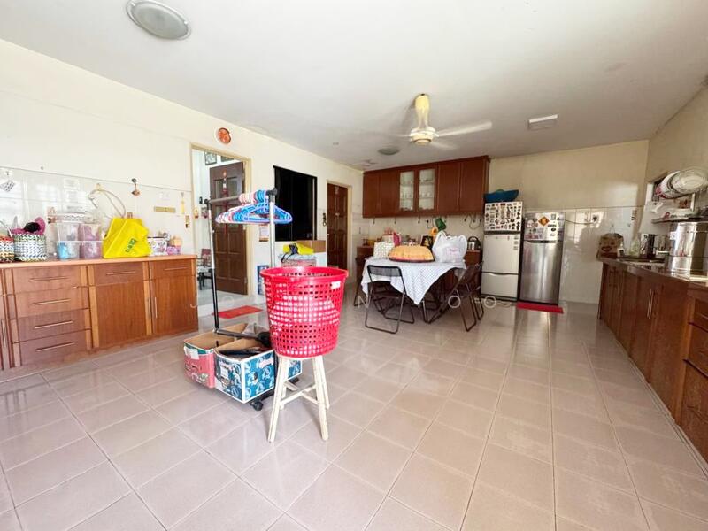 For Sale - Jalan Thorpe Taman Kennedy