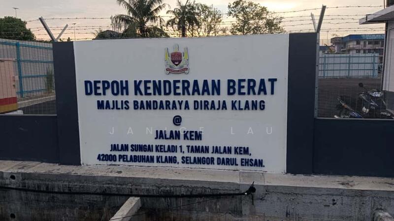 For Rent - Taman Kem