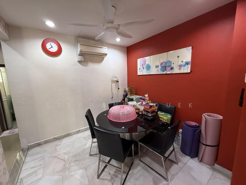 For Sale - Taman Saga Klang (Fully Extended Furnished 2 Storey Terrance House)