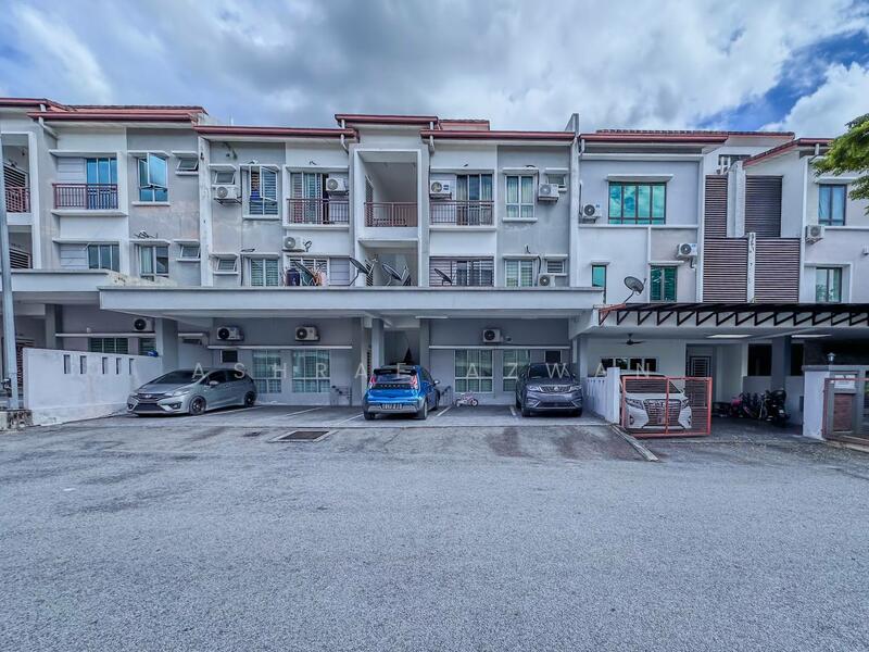 For Sale - Taman Tropika 2