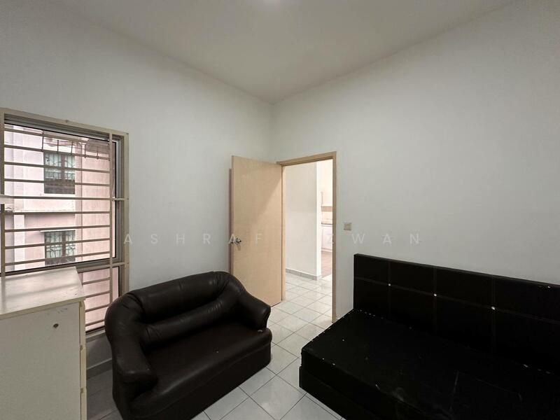 For Sale - Taman Tropika 2