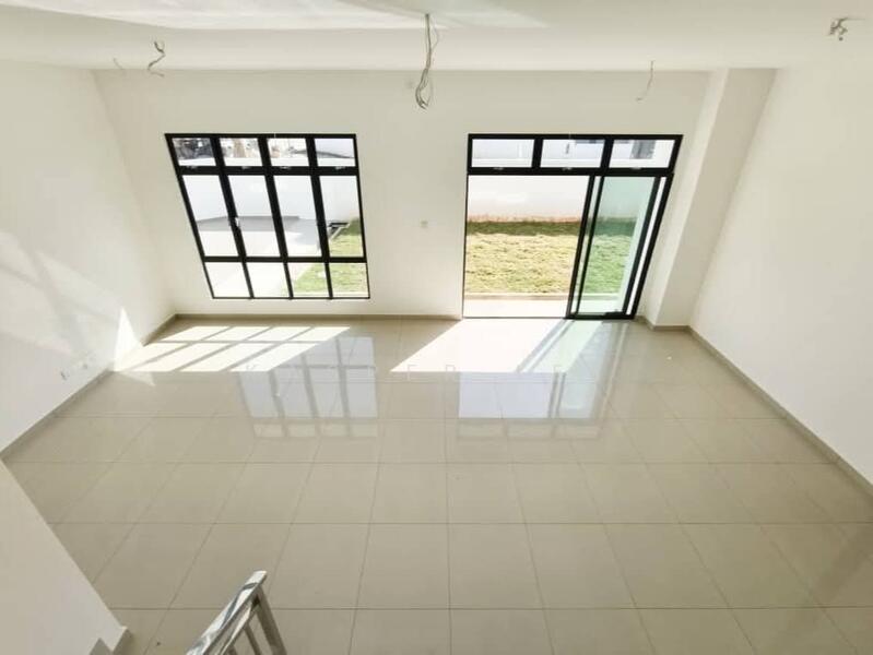 For Sale - AUSTIN MUTIARA