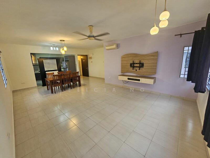 Untuk Disewa - Koi Kinrara