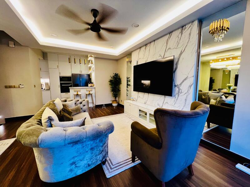 For Sale - 1.5 Storey Storey Townhouse Elegance Taman Putra Perdana Puchong