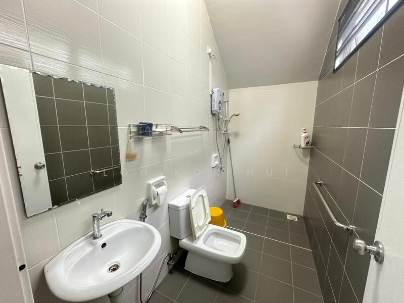 For Rent - Taman Bukit Indah