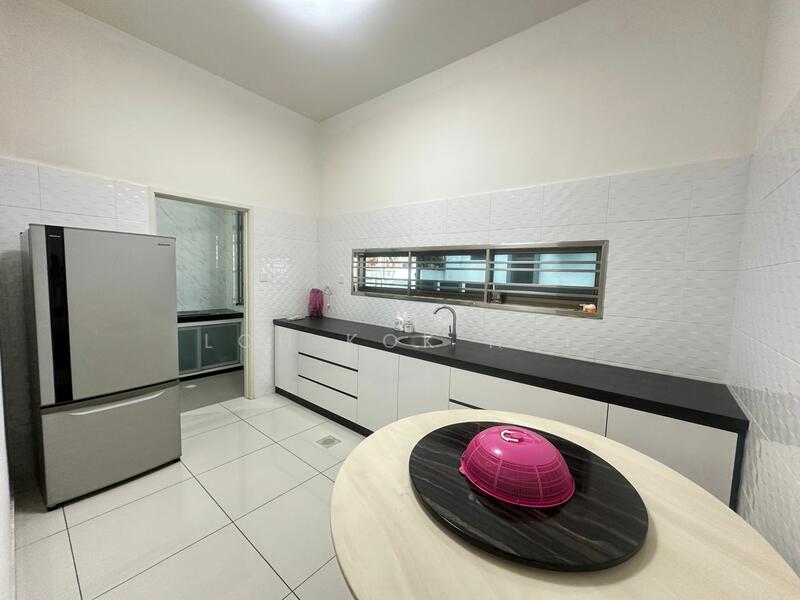 For Rent - Taman Bukit Indah