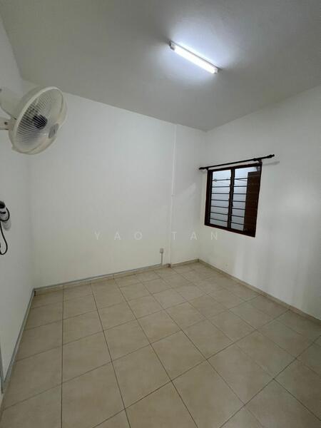 Untuk Disewa - Berlian Subang