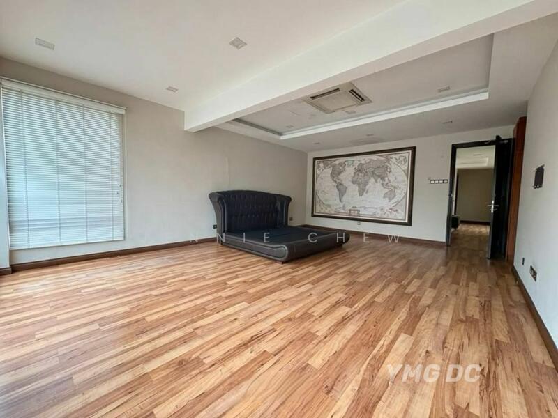 For Sale - Bungalow at Taman Sri Istana