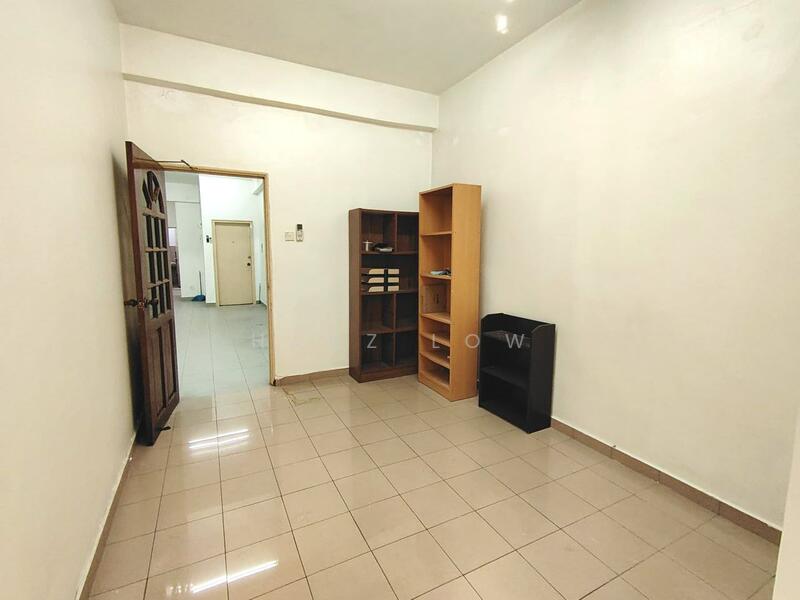 For Rent - (Kept Well and Clean) First Floor Shop Office @ Pandan Indah, Ampang