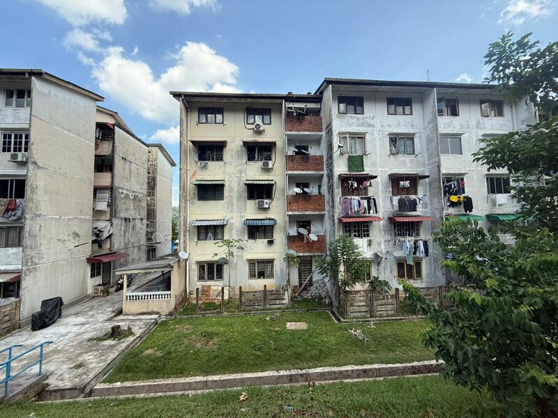 For Sale - Kelumpuk Dahlia / Melati