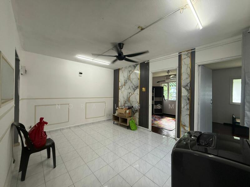 For Sale - Kelumpuk Dahlia / Melati