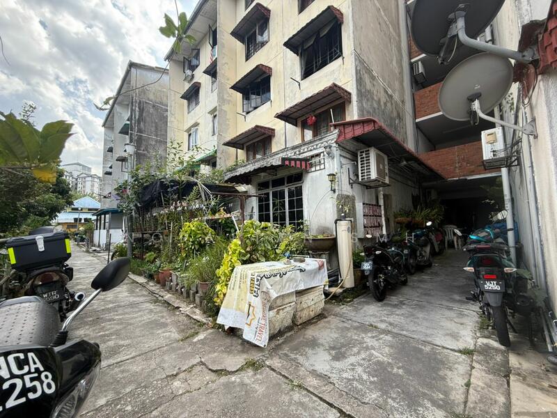 For Sale - Kelumpuk Dahlia / Melati