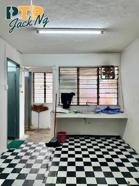 Untuk Disewa - Lorong Tenggiri