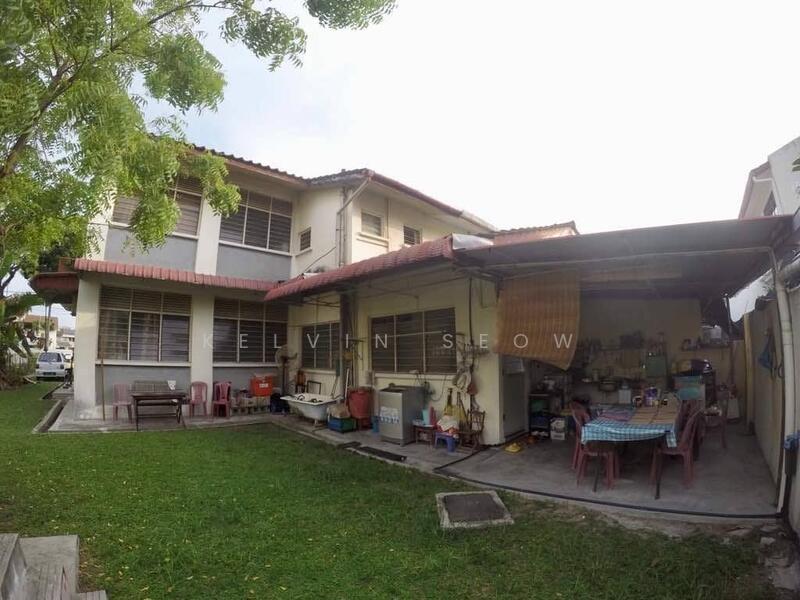 For Rent - Lengkok Erskine