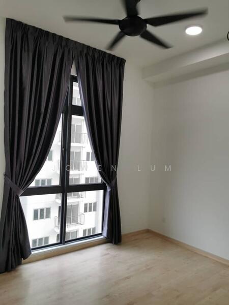 For Rent - The Henge