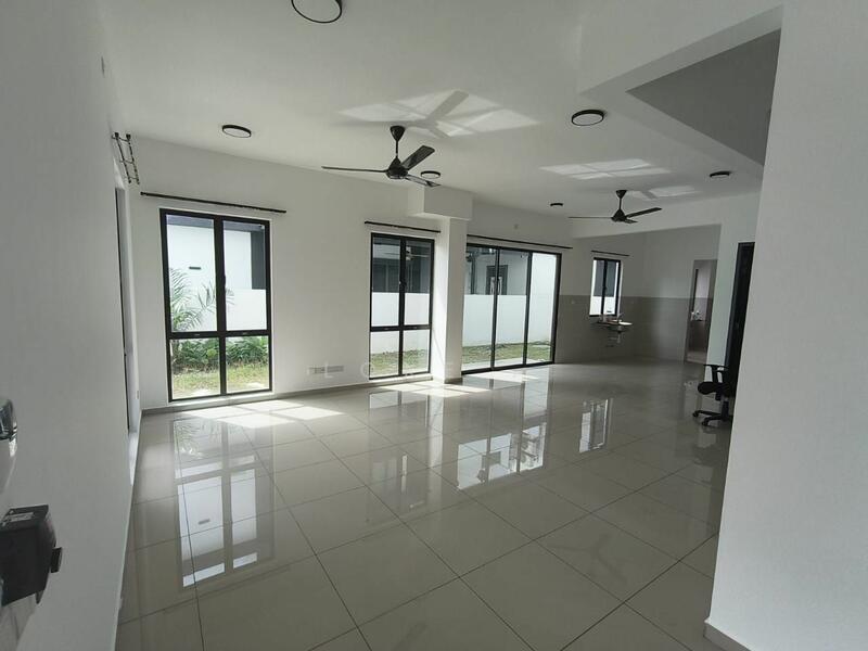 For Sale - Semi-Detached House at Setia Utama