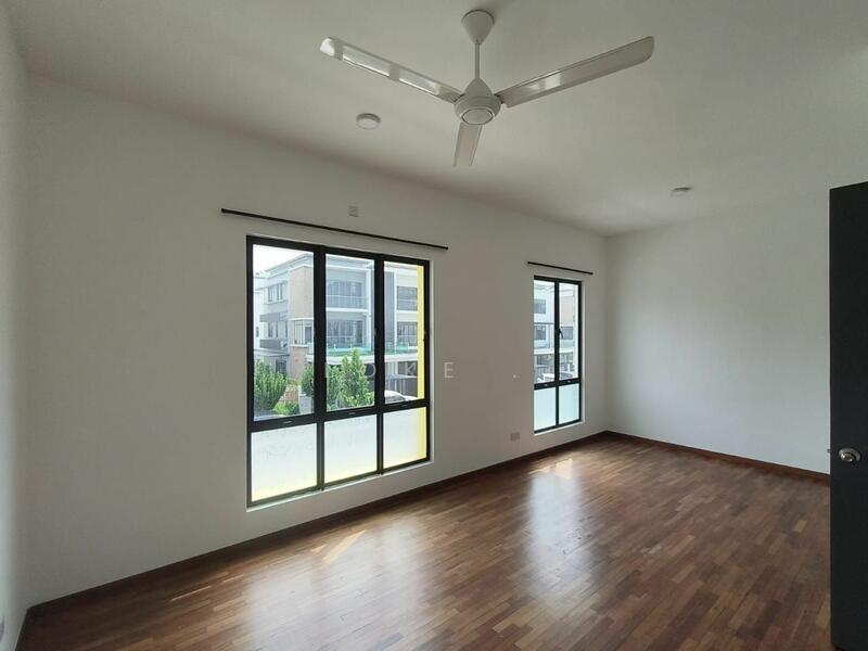 For Sale - Semi-Detached House at Setia Utama