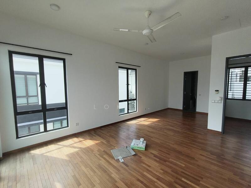 For Sale - Semi-Detached House at Setia Utama