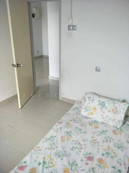For Rent - Residensi R8