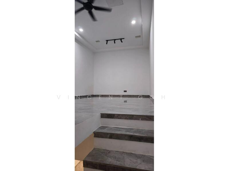 For Sale - Taman Rainbow Jalan Ipoh Freehold Terrace House