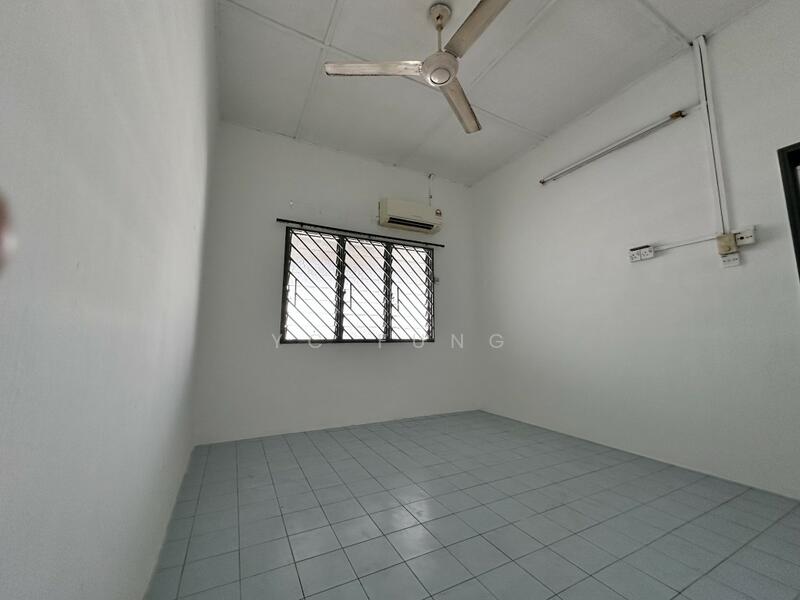 Untuk Disewa - Taman Johor Jaya