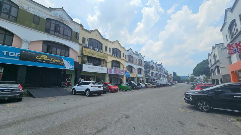 Untuk Dijual - Pusat Perdagangan Subang Permai, Shah Alam
