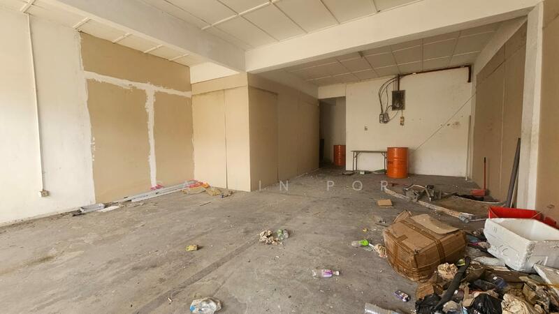 Untuk Dijual - Pusat Perdagangan Subang Permai, Shah Alam