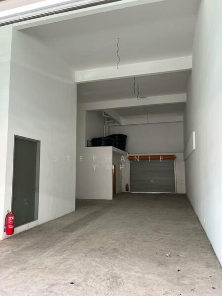 Untuk Disewa - Banting Town McD shoplot @ Jalan Cemerlang