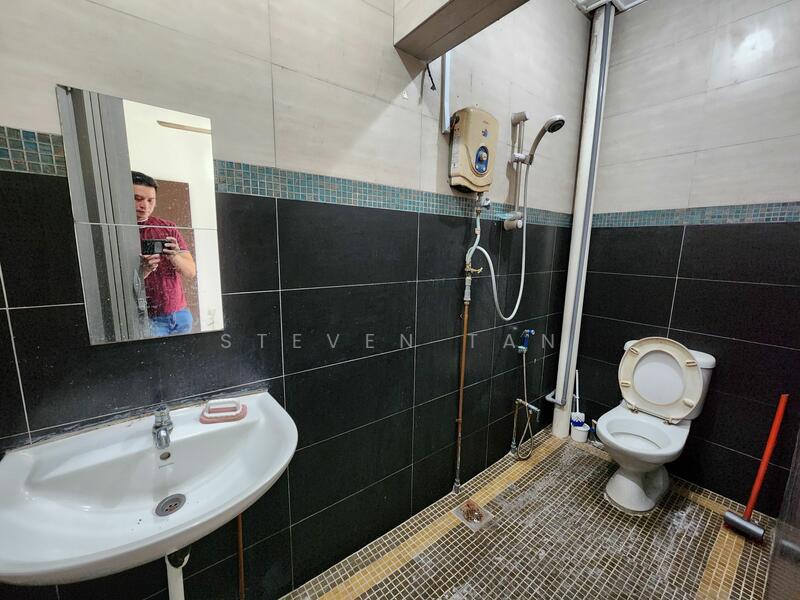 Untuk Dijual - 2-storey Terrace House at SS19