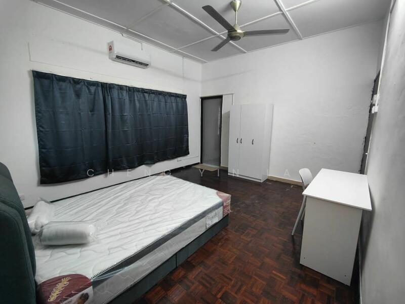 Untuk Disewa - Terraced House at SS 24, Taman Megah