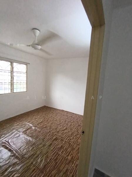 For Sale - Genting Court Condominium