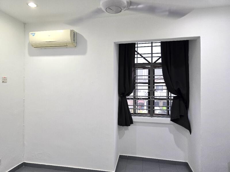 Untuk Disewa - 2-storey Terraced House , Pandan PerdanaTaman Pandan Perdana, Ampang, Kuala Lumpur