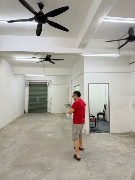 Shop for Rent in Bandar Bukit Puchong 2 (Puchong) - Paul Lee - Interior - PropertyGuru.com.my