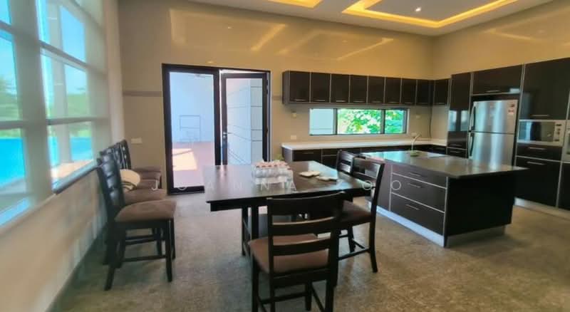 Rumah Banglo untuk Dijual di Leisure Farm (Gelang Patah) - Joanna Koo - Kitchen - PropertyGuru.com.my