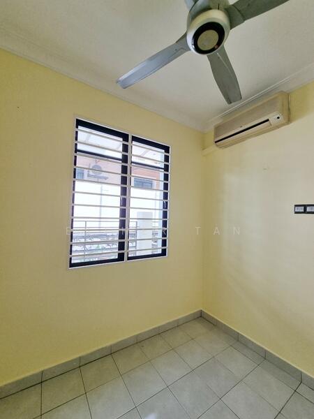 For Rent - Putra Avenue