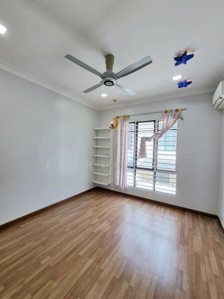 For Rent - Putra Avenue